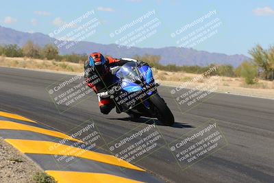 media/Oct-08-2022-SoCal Trackdays (Sat) [[1fc3beec89]]/Turn 7 Inside (145pm)/